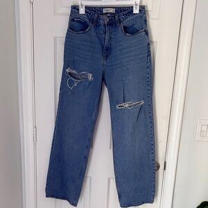 Abercrombie & Fitch Curve Love The 90’s Relaxed Jean High Rise Distressed Jeans